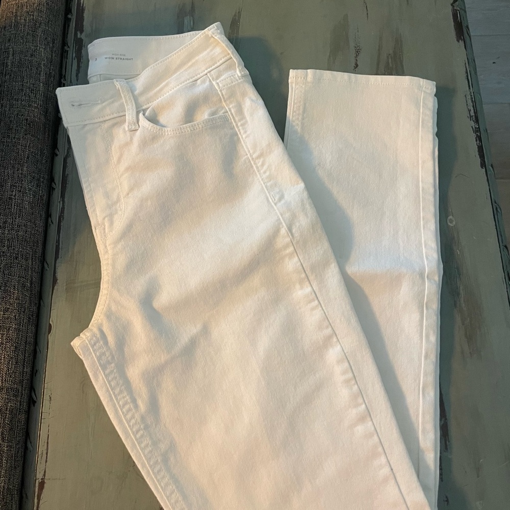 White Women’s Straight-Leg Jeans